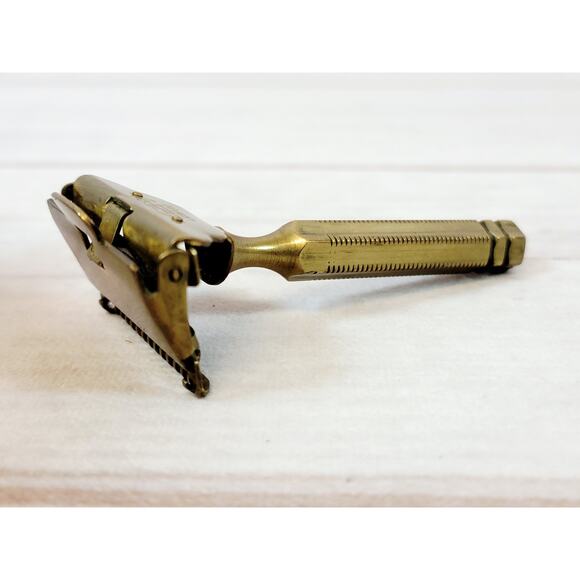 GEM Junior 1912 Vintage Single Edge Safety Razor - Picture 8 of 11